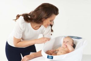 Ванночка детская Baby Patent Aqua Scale (V3) с электронными весами и термометром 15