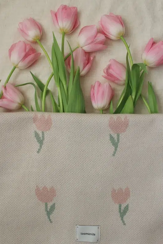Плед детский Loomknits Flowers Tulip (80*120) 1