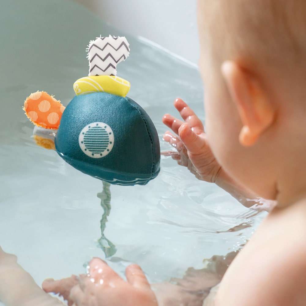 050059_baby_neu_min Игрушка для ванны FEHN с присоской Подводная лодка 4