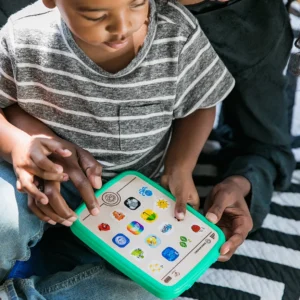 Игрушка музыкальная Hape развивающая, сенсорная "Планшет" 14