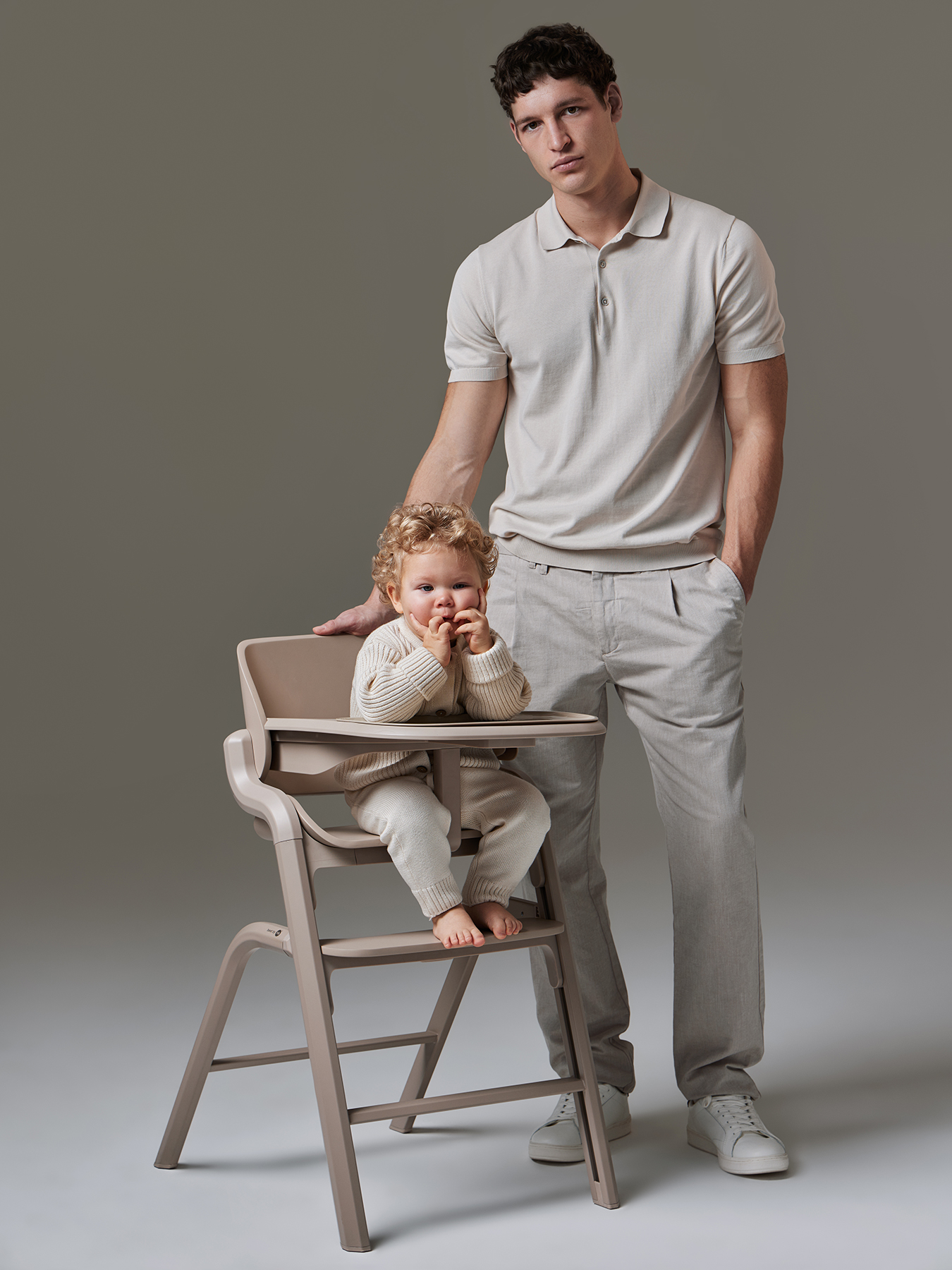 mg8hss239yffe2lym6ekpiu5whnc97wp Стул для кормления Happy Baby CHARLEY 16