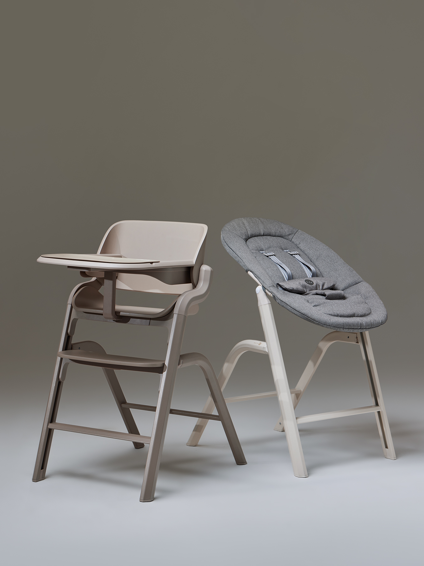 wzagnz36strb57d532cw7dju63fwug3a (1) Стул для кормления Happy Baby CHARLEY 32