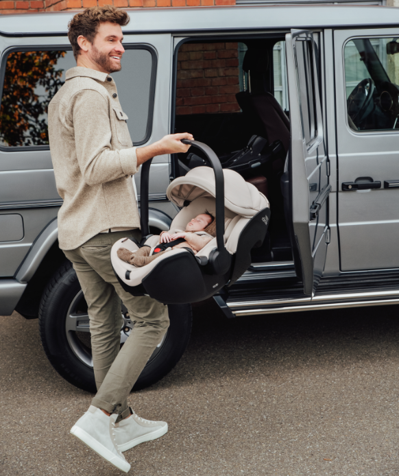Автокресло группы 0+ Britax Roemer BABY-SAFE PRO LUX 11