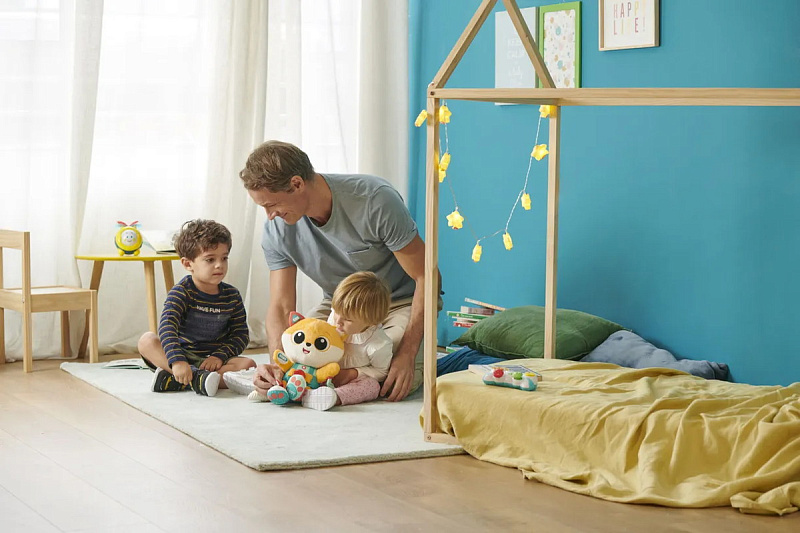 Игрушка мягкая Chicco "Говорящая лисичка" 13