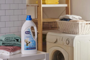 Средство для стирки жидкое Chicco Sensitive 1,5л 4