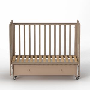 Кроватка Antemi Classic Sleep Premium с маятником и ящиком 120*60 24 Кроватка Antemi Classic Sleep Premium с маятником и ящиком 12060